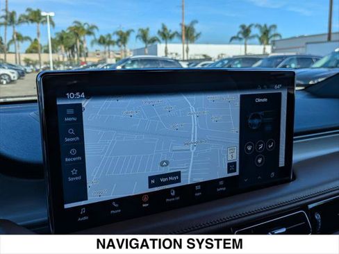 Used 2022 Lincoln Nautilus Reserve image 17