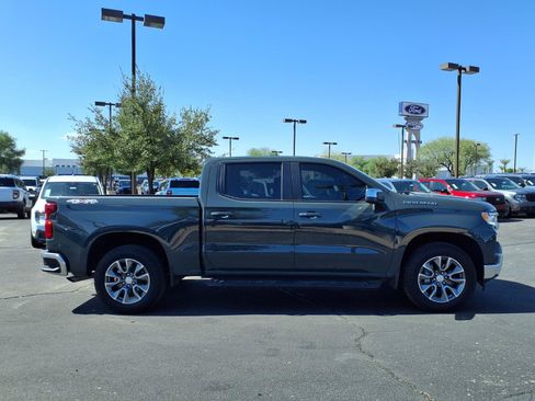 Used 2026 Chevrolet Silverado 1500 LT w/ Leather Package AWD/4WD image 7