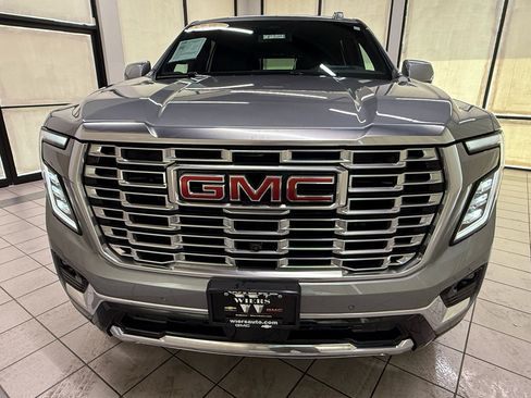 Certified 2025 GMC Yukon Denali AWD/4WD image 12