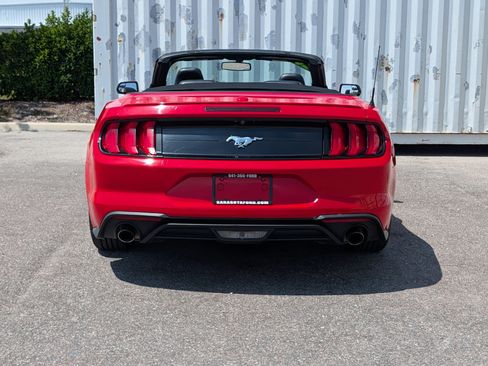 Used 2020 Ford Mustang Premium RWD image 5