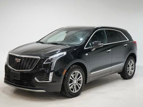 Used 2023 Cadillac XT5 Premium Luxury image 3