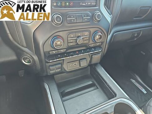 Used 2021 Chevrolet Silverado 1500 LT Trail Boss w/ Convenience Package II AWD/4WD image 17
