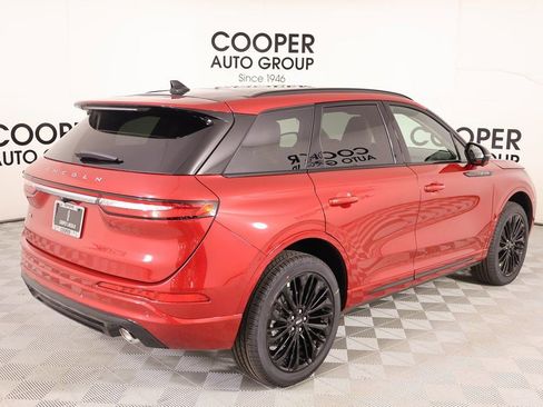New 2026 Lincoln Corsair Premiere FWD image 22