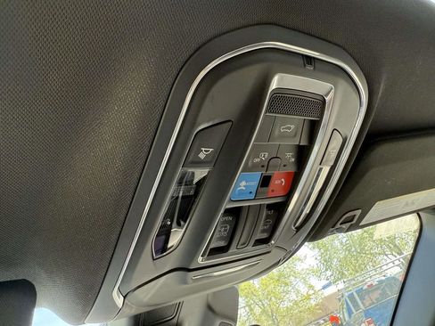 Certified 2025 Jeep Grand Cherokee Altitude AWD/4WD image 28