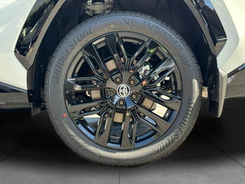 New 2026 Toyota RAV4 XSE AWD/4WD image 35