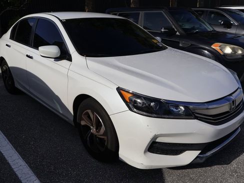 Used 2016 Honda Accord LX image 6