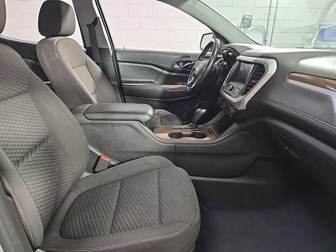 Used 2018 GMC Acadia SLE FWD image 31