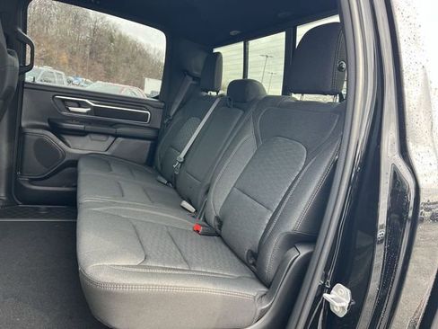 New 2026 RAM 1500 4x4 Crew Cab image 17