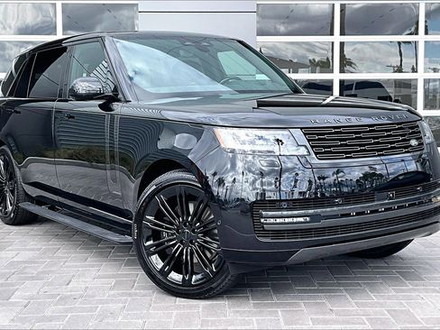 New 2026 Land Rover Range Rover Long Wheelbase Autobiography AWD/4WD image 2