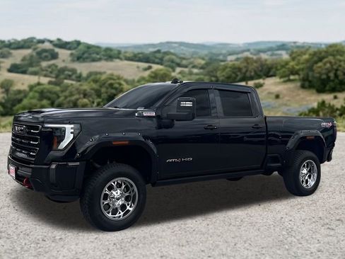 Used 2024 GMC Sierra 2500 AT4 w/ AT4 Premium Plus Package AWD/4WD image 3