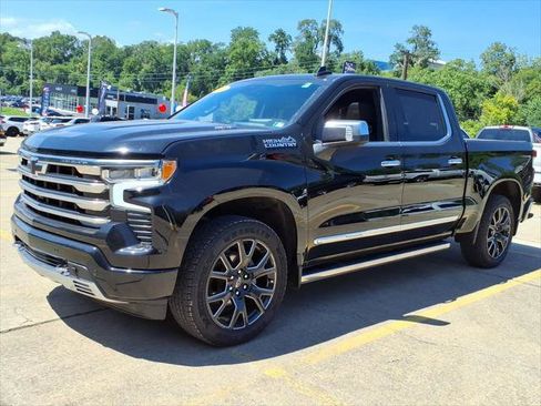 Used 2024 Chevrolet Silverado 1500 High Country AWD/4WD image 4