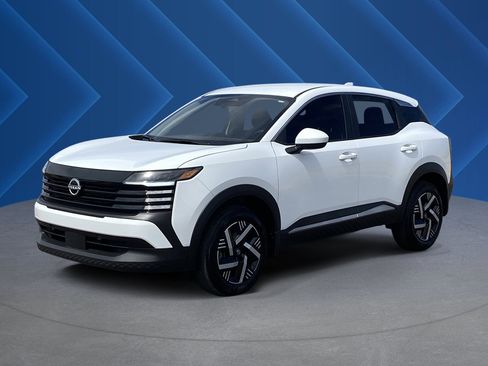 Used 2025 Nissan Kicks SV FWD image 7