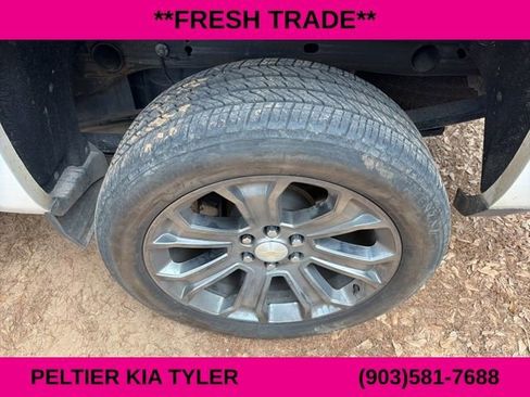 Used 2018 Chevrolet Silverado 1500 High Country image 7