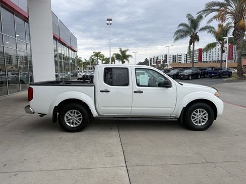 Used 2017 Nissan Frontier SV w/ SV Value Truck Package image 27