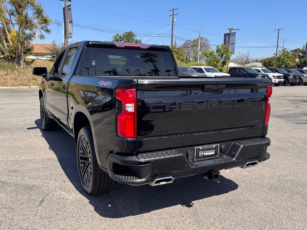 Used 2022 Chevrolet Silverado 1500 RST w/ Safety Package AWD/4WD image 10