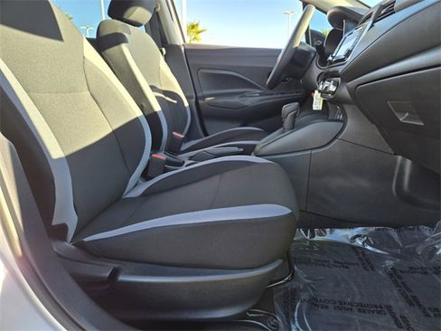 Used 2025 Nissan Versa S w/ Trunk Package image 13