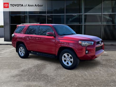 Used 2019 Toyota 4Runner SR5 Premium image 1