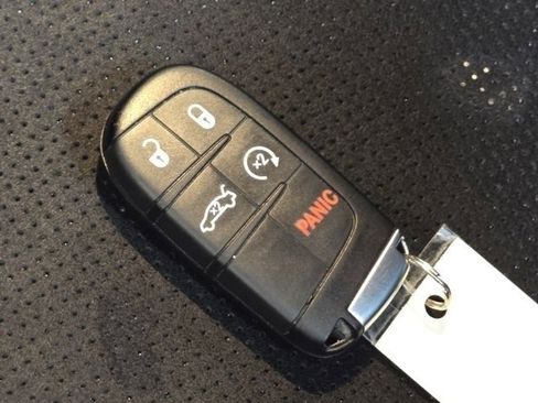 Used 2023 Dodge Charger R/T w/ Plus Group image 39