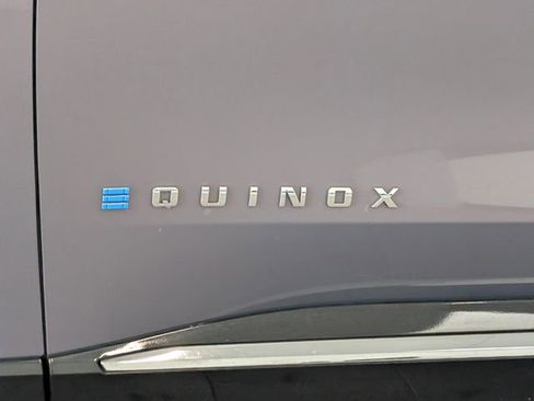 Used 2024 Chevrolet Equinox EV LT FWD image 5