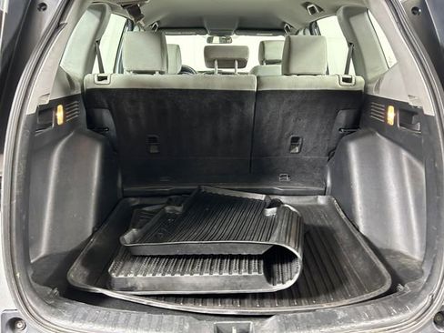 Used 2017 Honda CR-V LX image 27