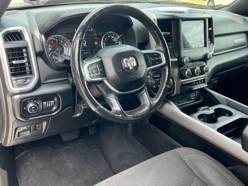 Used 2019 RAM 1500 Big Horn AWD/4WD image 18