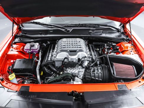 Used 2021 Dodge Challenger SRT Hellcat Redeye image 33