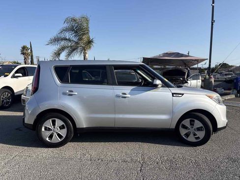 Used 2014 Kia Soul + w/ Eco Package FWD image 4