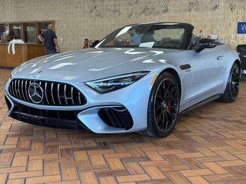 Used 2022 Mercedes-Benz SL 55 AMG 4MATIC image 4