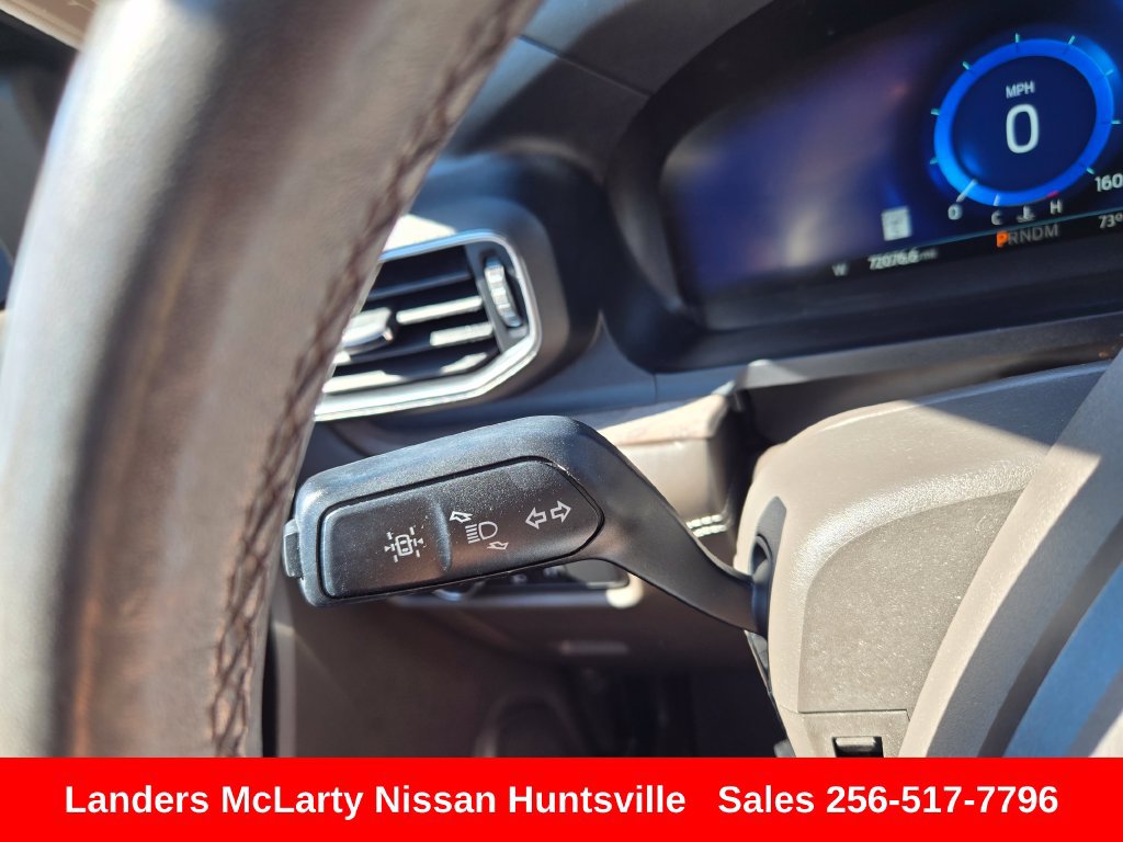 Used 2020 Ford Explorer Platinum w/ Premium Technology Package AWD/4WD image 29