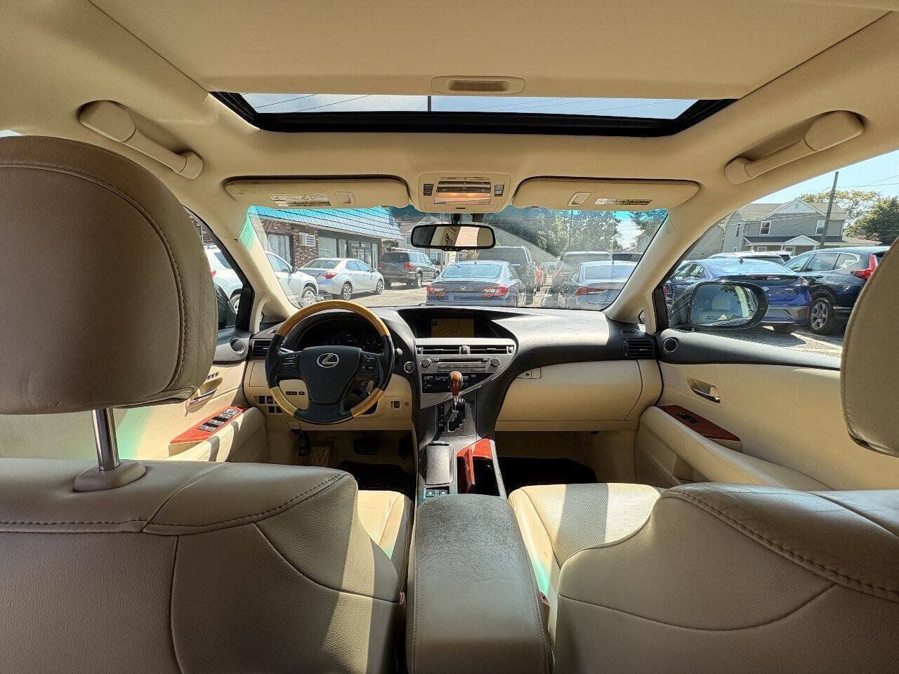 Used 2011 Lexus RX 350 AWD w/ Premium Pkg image 27