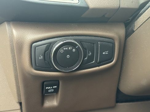 Used 2016 Lincoln MKX Reserve w/ Technology Package image 17