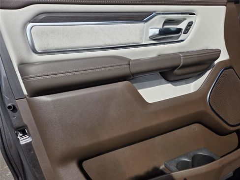 New 2026 RAM 1500 Laramie w/ Laramie Southwest Edition AWD/4WD image 19