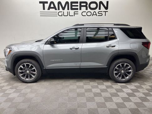 New 2026 GMC Terrain Elevation w/ Elevation Premium Package FWD image 2