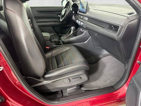 Used 2025 Honda CR-V Sport-L image 14