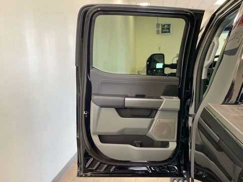 New 2026 Ford F250 4x4 Crew Cab Super Duty image 15