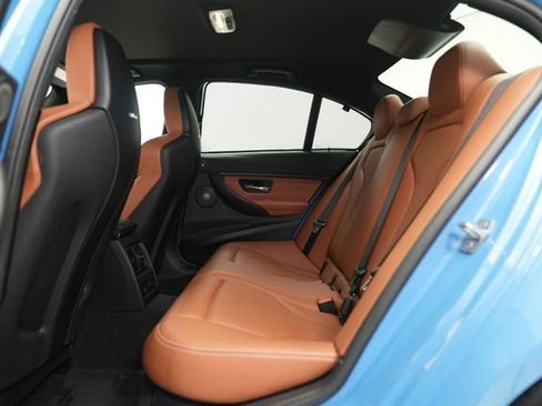 Used 2017 BMW M3 RWD image 27