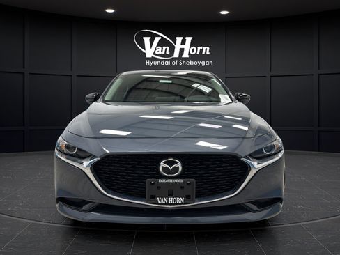 Used 2024 MAZDA MAZDA3 s AWD/4WD image 2