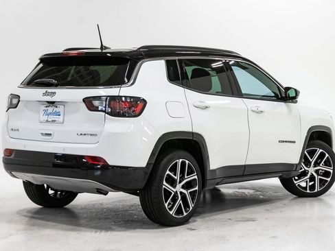 Certified 2024 Jeep Compass Limited w/ Elite Group AWD/4WD image 29