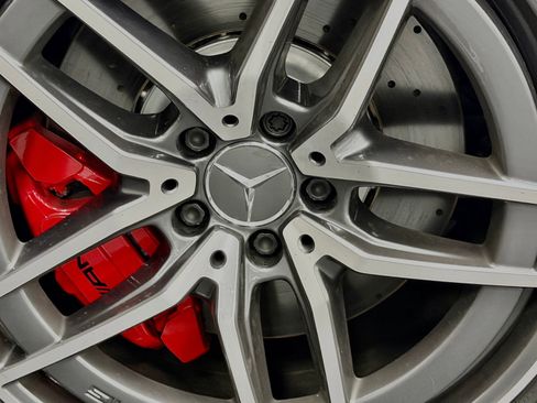 Used 2024 Mercedes-Benz SL 55 AMG 4MATIC image 17