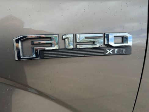 Used 2018 Ford F150 XLT w/ Equipment Group 302A Luxury AWD/4WD image 26