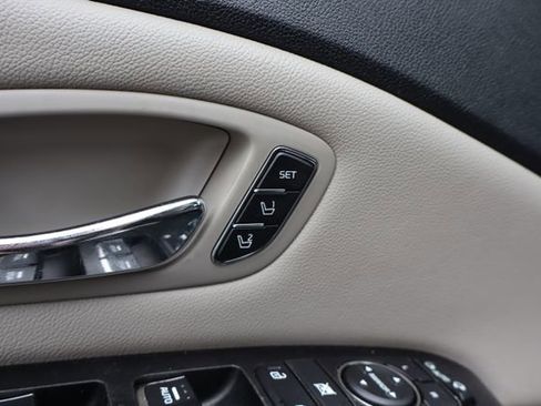 Used 2020 Kia Sedona SX FWD image 10