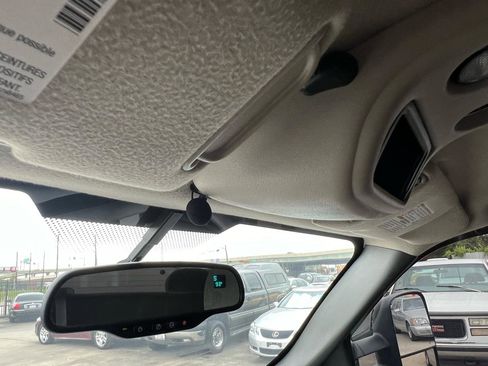 Used 2007 Chevrolet Silverado 2500 LT w/ Heavy-Duty Power Package image 40