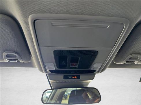 Used 2025 Honda Accord SE image 19