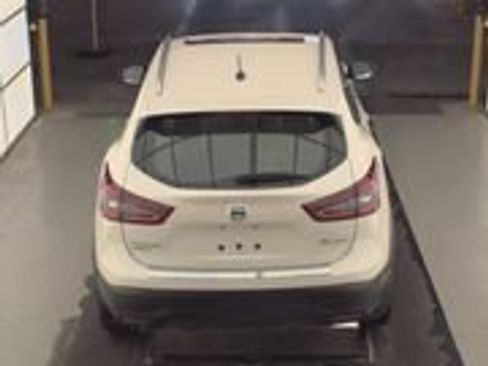 Used 2022 Nissan Rogue Sport SL w/ Premium Package AWD/4WD image 4