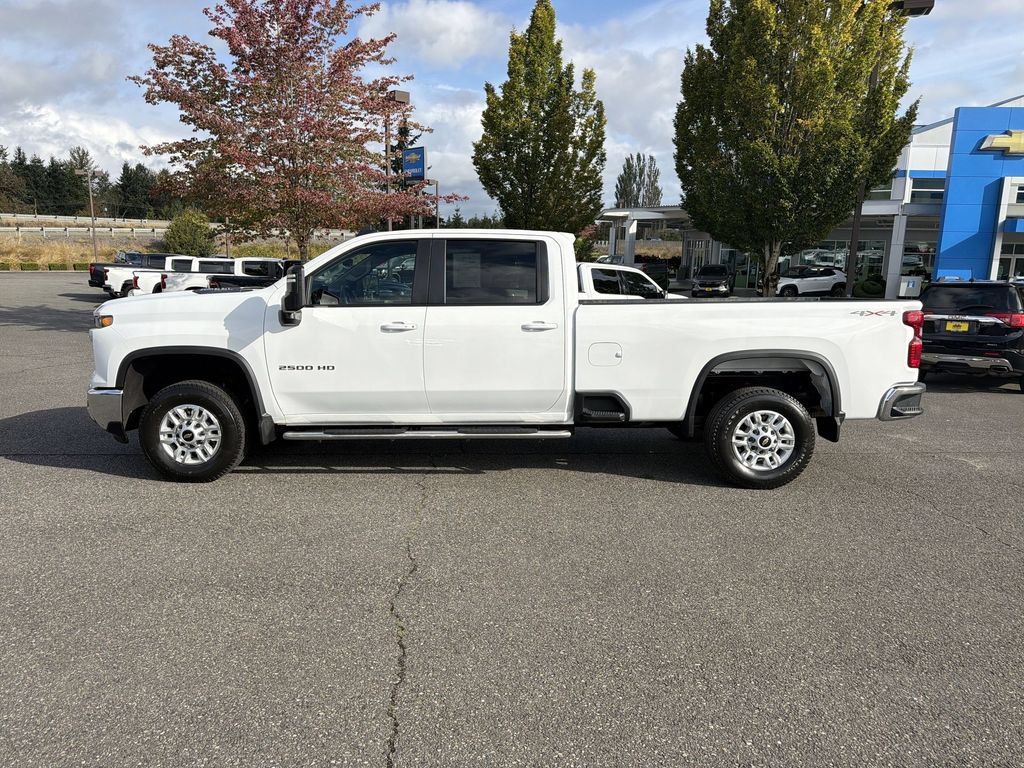 Certified 2026 Chevrolet Silverado 2500 LT AWD/4WD image 6
