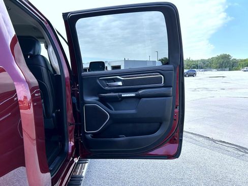 Used 2020 RAM 1500 Laramie AWD/4WD image 18