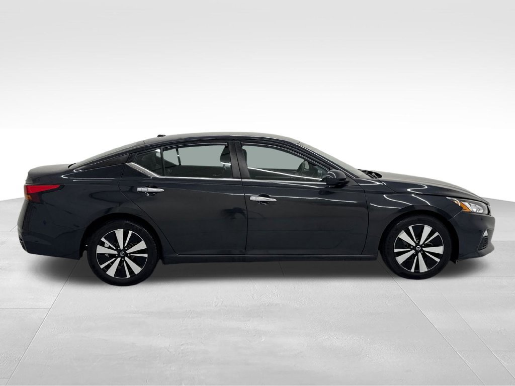 Used 2021 Nissan Altima 2.5 SV FWD image 8