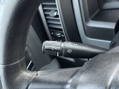 Used 2017 RAM 3500 Tradesman w/ Power & Remote Entry Group image 19