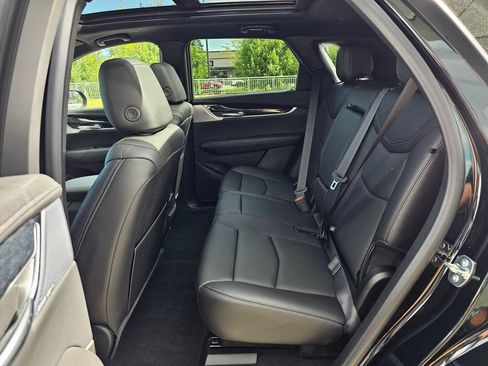 New 2026 Cadillac XT5 Premium Luxury w/ Driver Assist Package AWD/4WD image 16