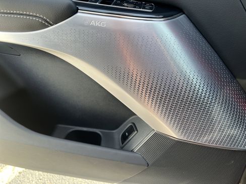 Used 2024 Cadillac Lyriq Luxury w/ LPO, Floor Liner Package image 10